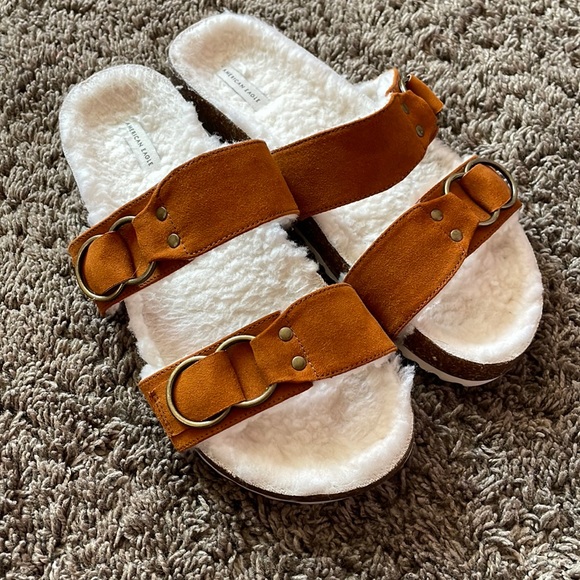 American Eagle sandals - Picture 3 of 7